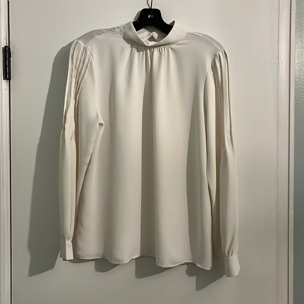 Ann Taylor Blouse Size Small Brand New